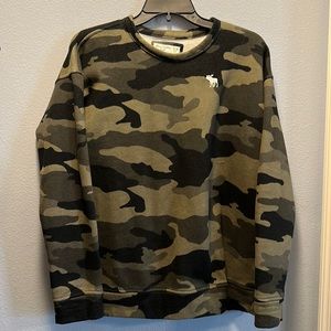 Abercrombie Kids crew neck Camo sweatshirt